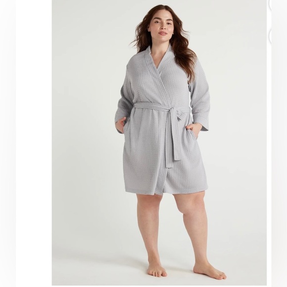 Women’s Joyspun Gray Waffle Knit, Shawl Collar Bathrobe. Size XL - Picture 1 of 4